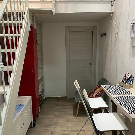 نابولي La Casina Di Lia In Via Dei Tribunali المظهر الخارجي الصورة
