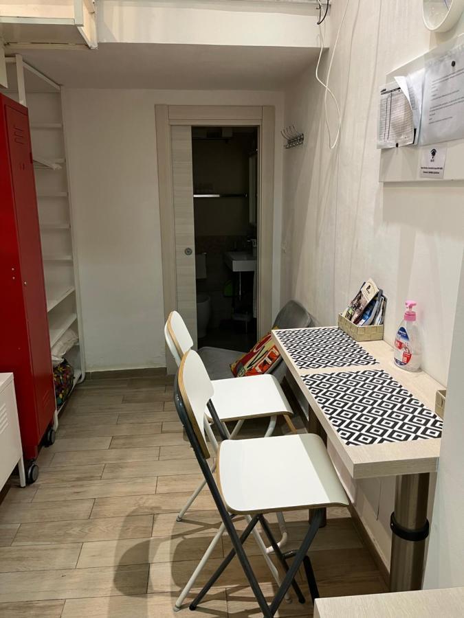 نابولي La Casina Di Lia In Via Dei Tribunali المظهر الخارجي الصورة